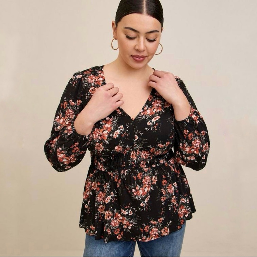 Torrid Floral Rayon Slub Smocked‎ Waist Detail Top